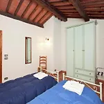 Spacious Ambra